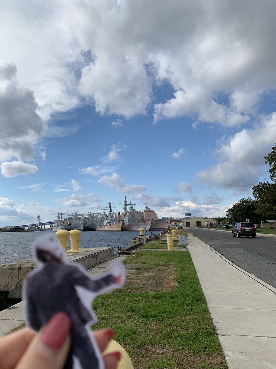 UnNged's tweet photo. #FlatAGB visiting the @NavyYardPhila what big ships you have! #travel #leisure #WeekendTrip #PHL #visitphilly #Philadelphia #BlueSkyComing #navy #NavyFootball #SundayMorning #history #navyyard #PhillysUpdates #phillyphilly #historic #attemployee #Xandremployee @ATT @Xandr76 https://t.co/A7pwDlDPHd
