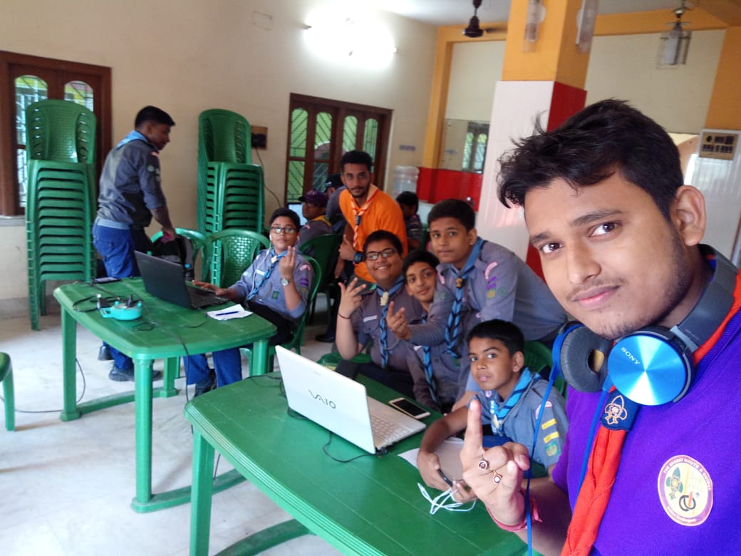 MCKVScoutGroup's tweet photo. #JotaJoti
MCKV Scout Group participating in the 61st JOTA and 22nd JOTI 2018.
@JOTAJOTI https://t.co/5M9m0QOK2N