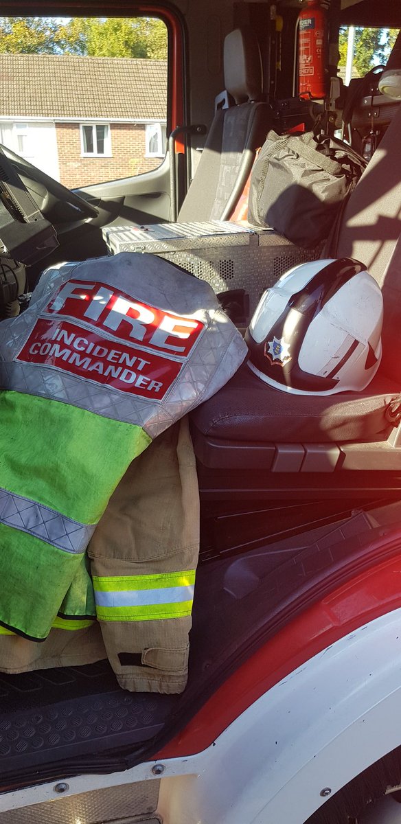 AdamBrailsford2's tweet photo. Spending the day back on the 🚒 with @WhitleyWoodFS 🔥 #keepingmyhandin https://t.co/QRp9kZEqrP