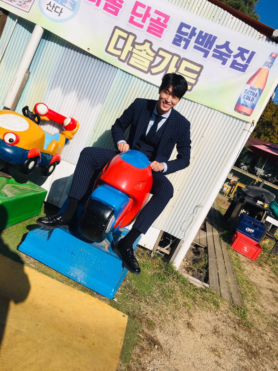 KNKOfficial220's tweet photo. [승준] 고마워요 팅커벨 조심히 들어가요!! 팅커벨덕분에 파워업💪💪💪 https://t.co/grzYB6TSHG