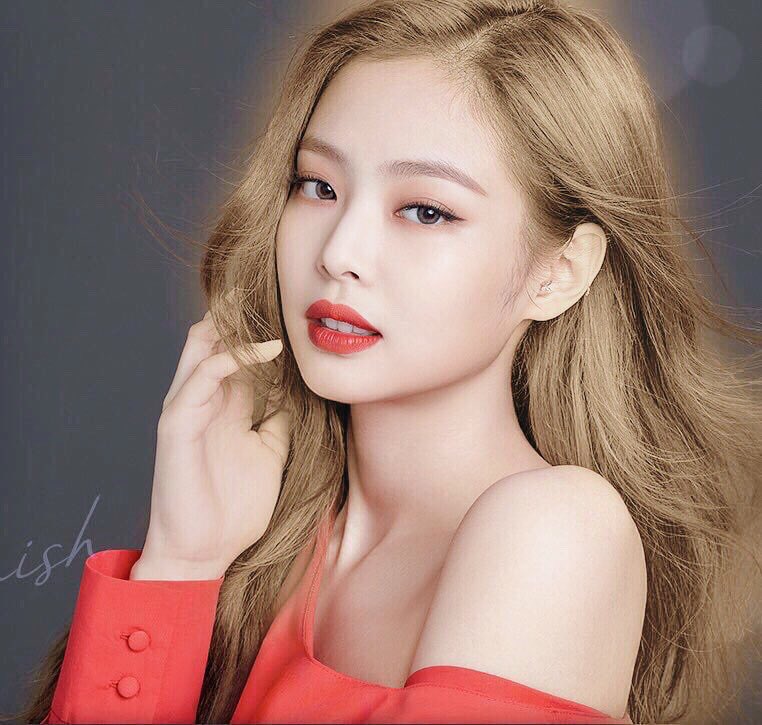 allthatjennie's tweet photo. 나중에 기회가된다면 금발해줘 제니야...
#blackpink
#jennie
#jenniekim https://t.co/aXfjpaLbDJ