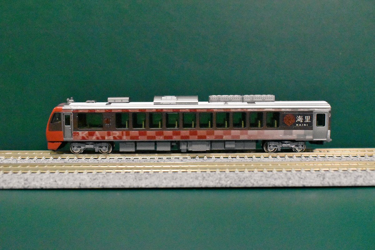 Mestre Hb 00 海里 完成しました Katoの青池からサクッと改造 新車は鮮度が命なのでスピード重視のあっさり仕様 側面のグラデーションはインクジェットの白デカールから自作しました Mestre Hb 00 海里 完成しました Katoの青池からサクッと改造 新車は鮮度が命なのでスピード重視のあっさり仕様 側面のグラデーションはインクジェットの白デカールから自作しました