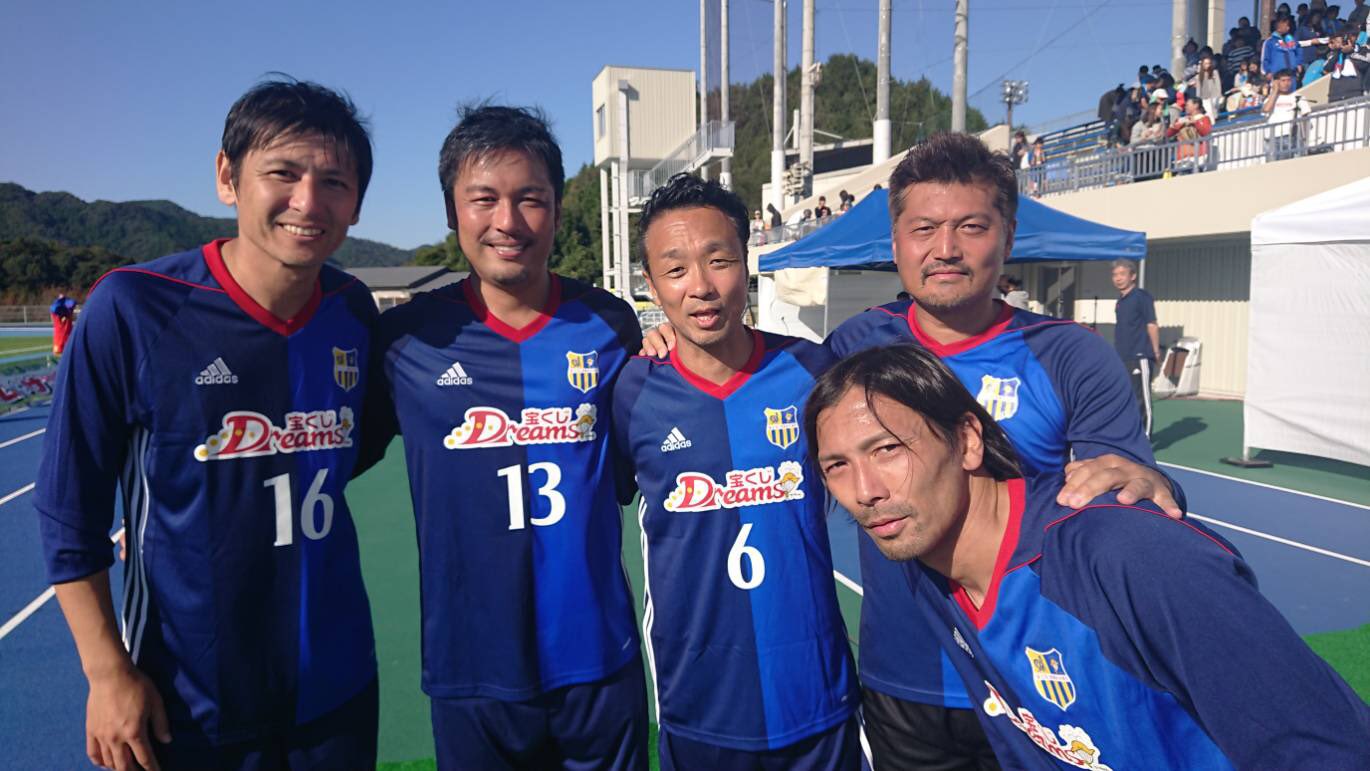 中田浩二 Koji Nakata 今日は宝くじスポーツフェア ドリームサッカー In Usa ということで 大分県宇佐市に行ってきました 写真はチーム鹿島 楽しかったです 本田泰人 増田忠俊 鈴木隆行 柳沢敦 中田浩二 宝くじドリームサッカー T