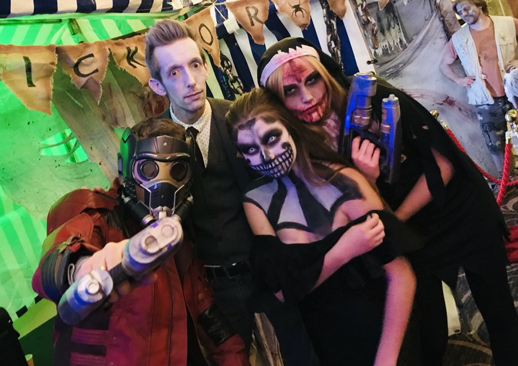 theloungestudio's tweet image. Just a normal night at work #premiereeventsuk #pottersresort