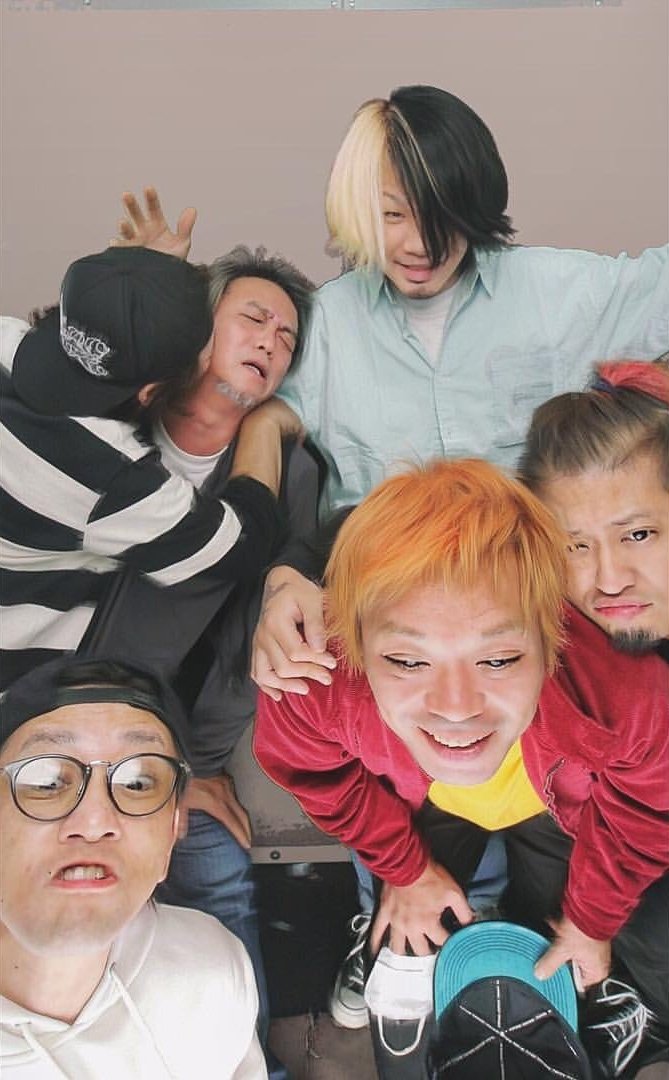 ラスベガスロットン 内藤軍団 در توییتر ロットンのプリクラが壁紙行きとなった ヒロシくんがチューしてるが ちょい嫌そうな顔されててしばらく笑った