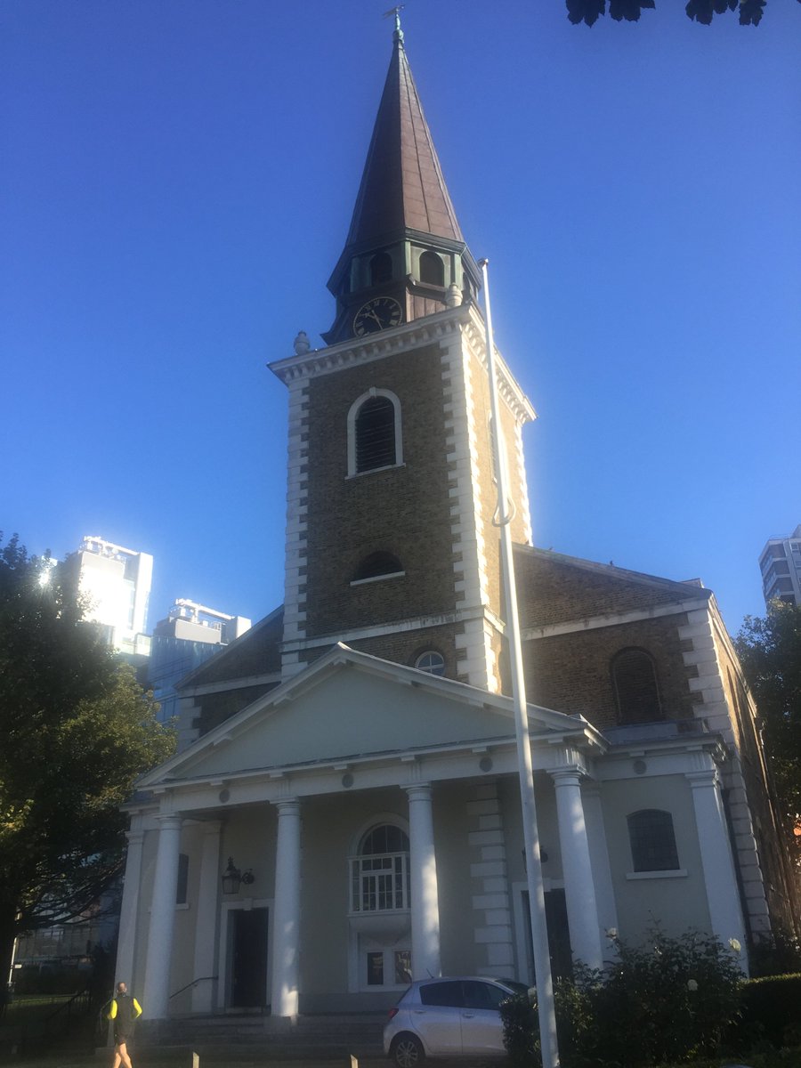 StMarysBatBells's tweet photo. Sunny #CallChanges in da ‘boro this AM, #Ducks back on the #River at #MidTide. Great way to start the day......#YogaForTheBrain #Bells #BellRinging #Campanology #London #Battersea #Wandsworth #LoveBattersea1 #StMarysBattersea #RiverThames #Thames #Duck! https://t.co/gAnimL6LsT