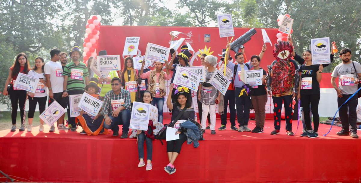 ETASHAsociety's tweet photo. Running strong to #fightberozgaari and empower the youth of India with skills and confidence!
ETASHA family at the #AirtelDelhiHalfMarathontoday!!!
#adhm2018 #runadhm #etashaempowers #wecare #youthcan #skilltobuild https://t.co/YPP4S1wegI