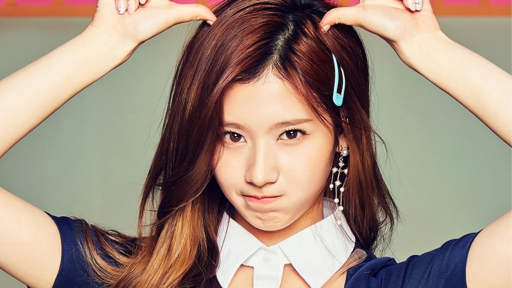 once50868827's tweet photo. 皆さんフォローお願いします！TWICE最高😊

#TWICE #once #onceでいいねした人全員フォロー #onceでRTした人全員フォロー #onceと繋がりたい
#ナヨン #ジョンヨン #モモ #サナ #ジヒョ #ミナ #ダヒョン #チェヨン #ツウィ https://t.co/w4XVrgjfHs
