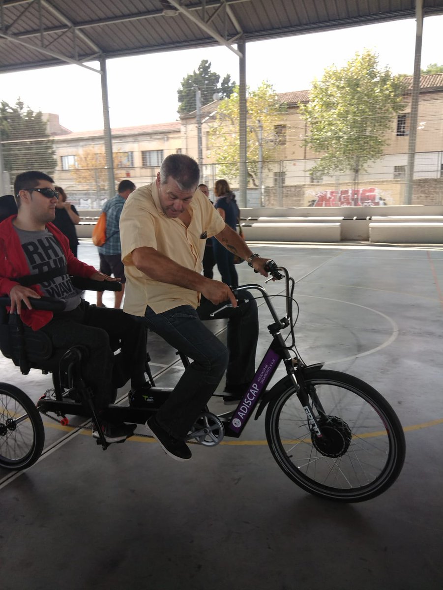 adiscap's tweet photo. Fotos de la presentacio dels tricicles adaptats dintre del projecte un mon en rodes ! celebrat ahir  20 octubre gracies a totes les entitats i persones que vau asistir https://t.co/eslf0SycT9