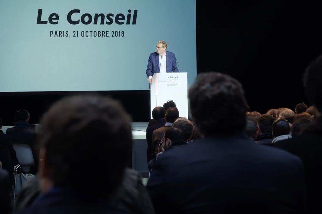 Cette élection n’est pas un changement de cap ou un changement d’équipe. C’est juste un moment important où nous devons trouver collectivement le meilleur d’entre nous pour nous incarner, celle ou celui qui mettra toute son énergie au service de notre mouvement. #ConseilLaREM