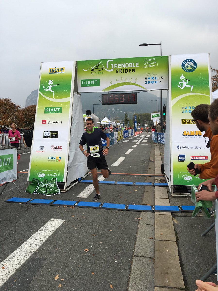 GroupeHardis's tweet photo. 1ère équipe @GroupeHardis qui termine en 2h53 ! Record battu ! Bravo 💪 https://t.co/7Cys3CKiJP