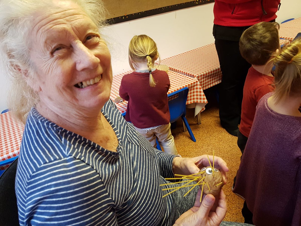 paje100's tweet photo. Such a heartwarming and wonderful experience as our Bella, Pat and Christine from @HC_One Rose Court met with an adorable group of 3 year olds at the Train station Nursery in Radcliffe #nostigmahere #LivingWithPurpose #meaningfulactivities https://t.co/8ByRcRxcJn