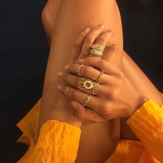 crushisbb's tweet photo. which jewelry ? https://t.co/ZurRawGbVa