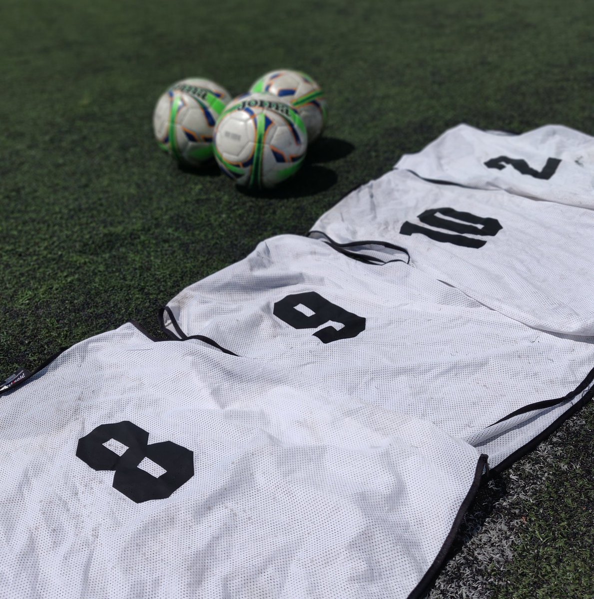 soccer_smart's tweet photo. BIRMINGHAM TRIAL IS HERE!! 

We are here plenty in plenty of time, presentation room been prepped, kits laid out &amp; now it's time for the players to arrive!! 

Good luck to all that is attending today! ⚽ #Trials #TheSmartTeam #Opportunities #VideoFootage 🎥 #PlayAbroad https://t.co/jORRBnkoIh