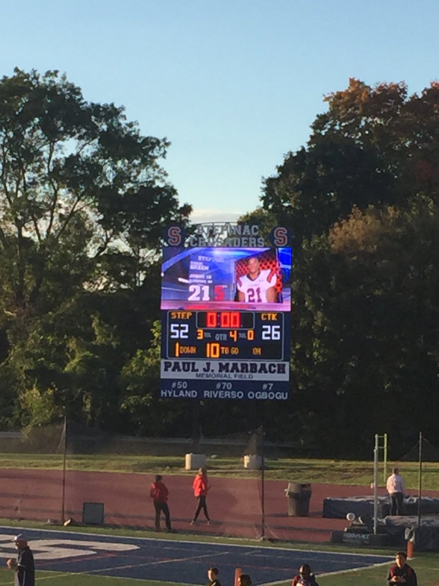 MartinaMucciolo's tweet photo. Senior Day. #Stepinacfootball #number64 #bitersweetmoment  @jonmocch https://t.co/OJFpSFQWZL