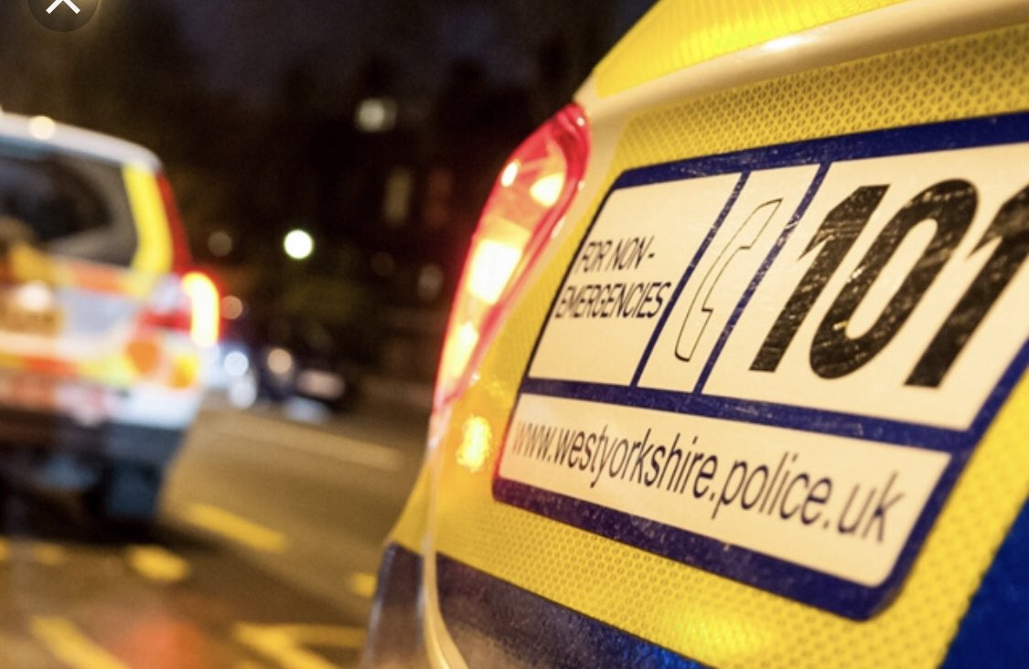 WYP_SRichardson's tweet photo. First #OpDiffuser last night. Test purchases were carried out on #PrivateHire drivers in #Leeds. 3 Drivers failed and will be reported for #PlyingForHire. Another 30 drivers all passed. A great joint working initiative between @WestYorksPolice @WYP_Specials &amp; @LeedsCC_Help https://t.co/3eIyIy7Fgi