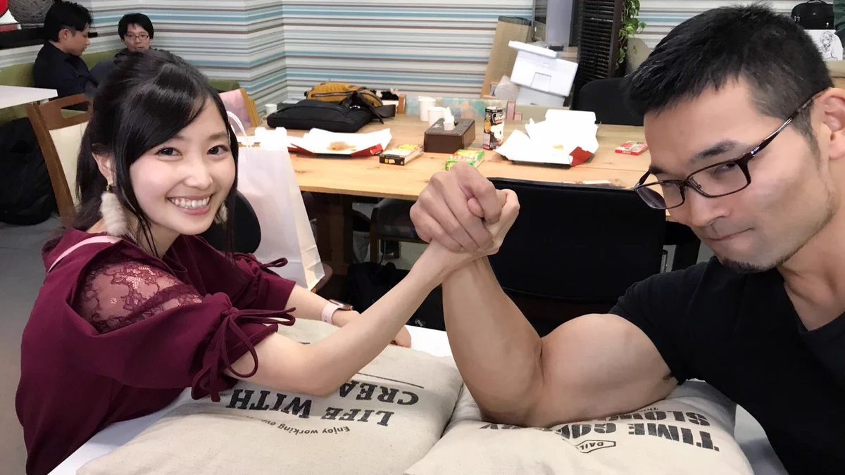 親指ピンチ握力前腕アームレスリング　腕相撲　スナイパー　スライダー　フォーク DqBx03oVYAEYmt_?format=webp&