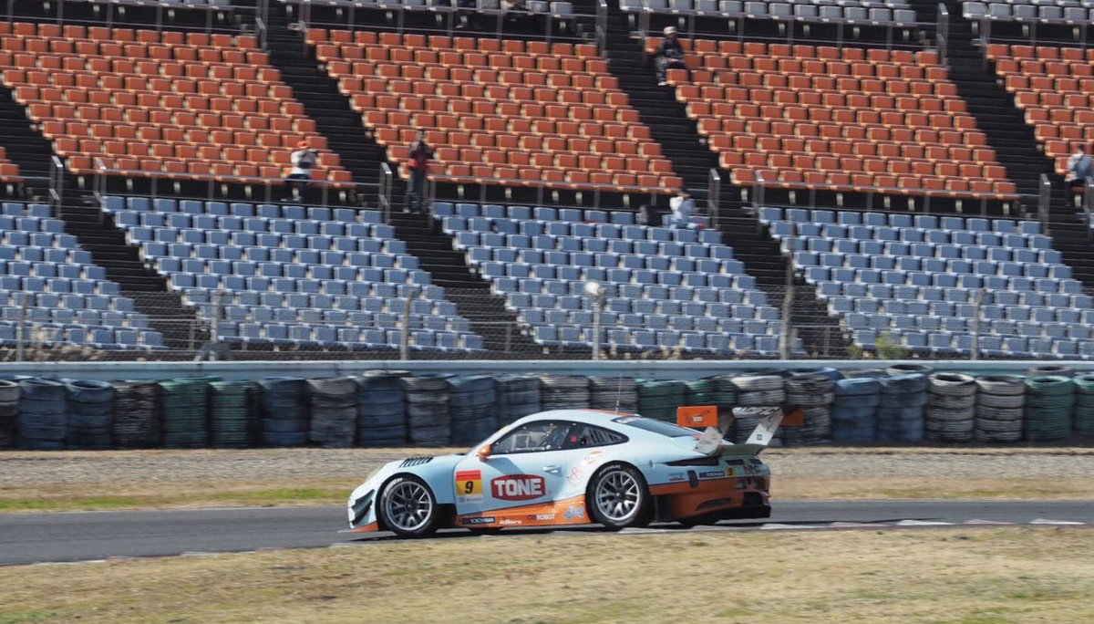 GulfRacingJP's tweet photo. 「【決勝】2018 AUTOBACS SUPER GT Round 7　AUTOPOLIS GT 300km RACE」」
https://t.co/OLDfIUl6EE https://t.co/3CmHhJ33si