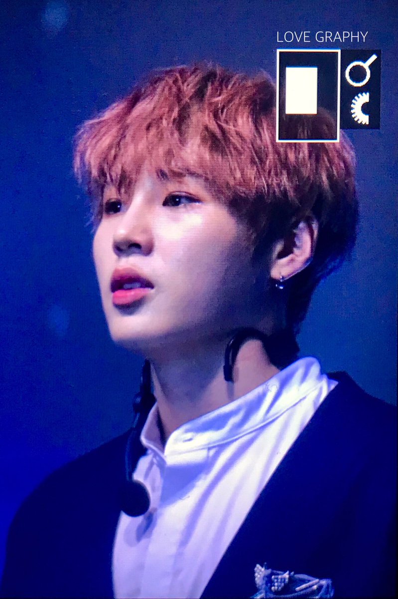 LOVEGRAPHY_SW's tweet image. 181021 한류 드림 기부콘 #하성운 
.... 하는... 이 판 덕질.....ㅎㅎㅎㅎㅎ
#HASUNGWOON @WannaOne_twt