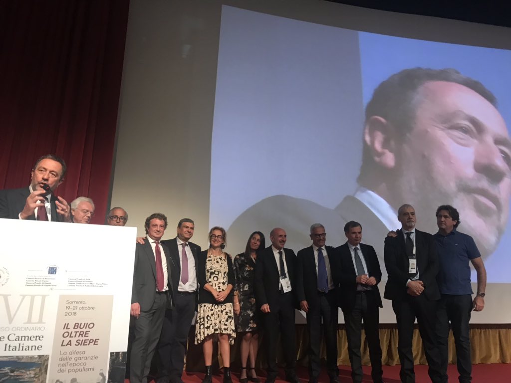 CamerePenali's tweet photo. La nuova giunta: @gdcaiazza, Presidente @CamerePenali, Nicola Mazzacuva Vicepresidente, Eriberto Rosso Segretario, Giuseppe Guida, Daniele Ripamonti, Fabio Frattini, Paola Rubini, Paola Savio, Marcello Manna, Ubaldo Macrì, Savino Murro, Carmelo Occchiuto e Domenico Putzolu https://t.co/xXj0iVc8Ez