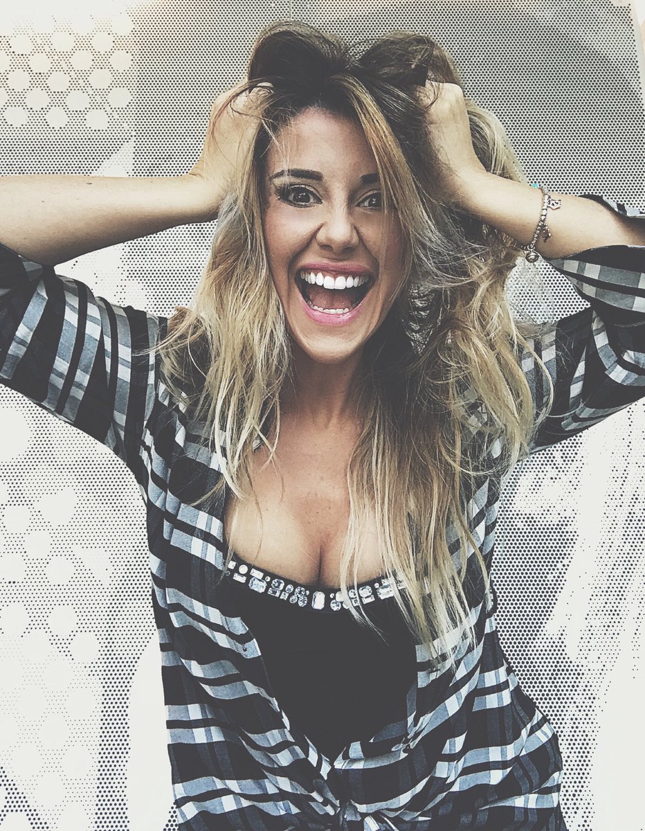 Ci sentiamo su <a href="/discoradioIT/">Discoradio</a> 🔜🎧🎶🌈♥️