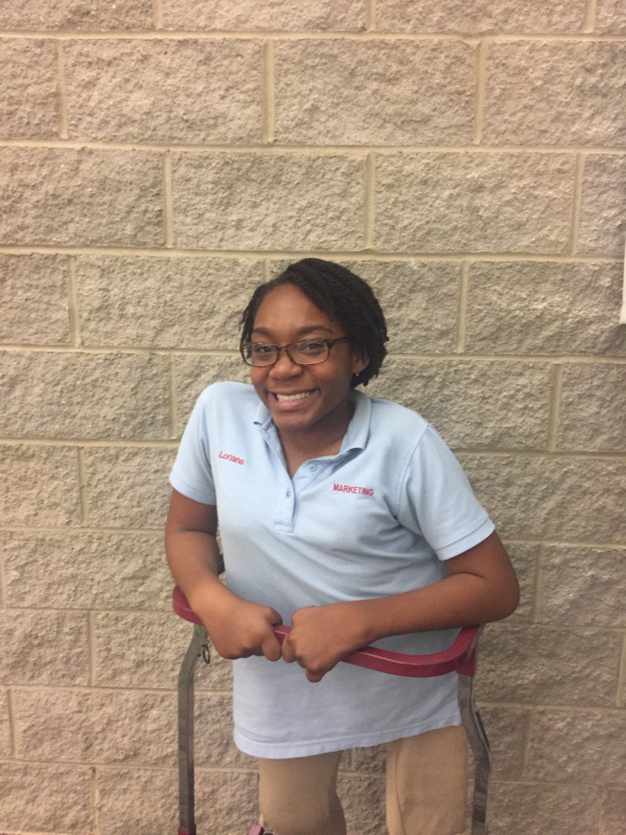 ConnecticutDECA's tweet photo. #CountdowntoFLC: 2 Days Left! This is Loriana’s memory, “My favorite FLC memory is getting to know different people and actually becoming good friends after!” https://t.co/IRb9ujcGnI