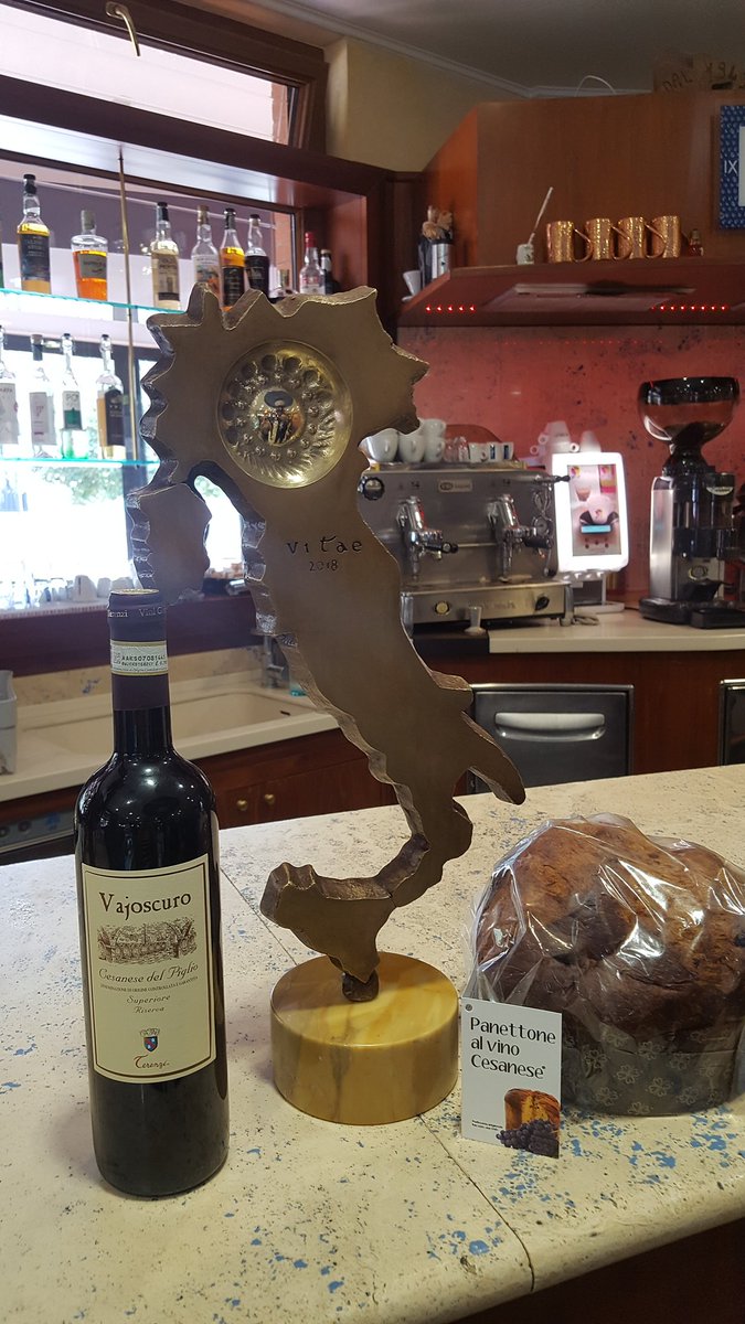 Un prodotto una garanzia! 🍇Congratulazioni all'azienda #viniterenzi per il prestigioso #premio <a href="/ais_lazio/">AIS Lazio</a> #cesanesedelpiglio #panettonealvinocesanese #vajoscuro