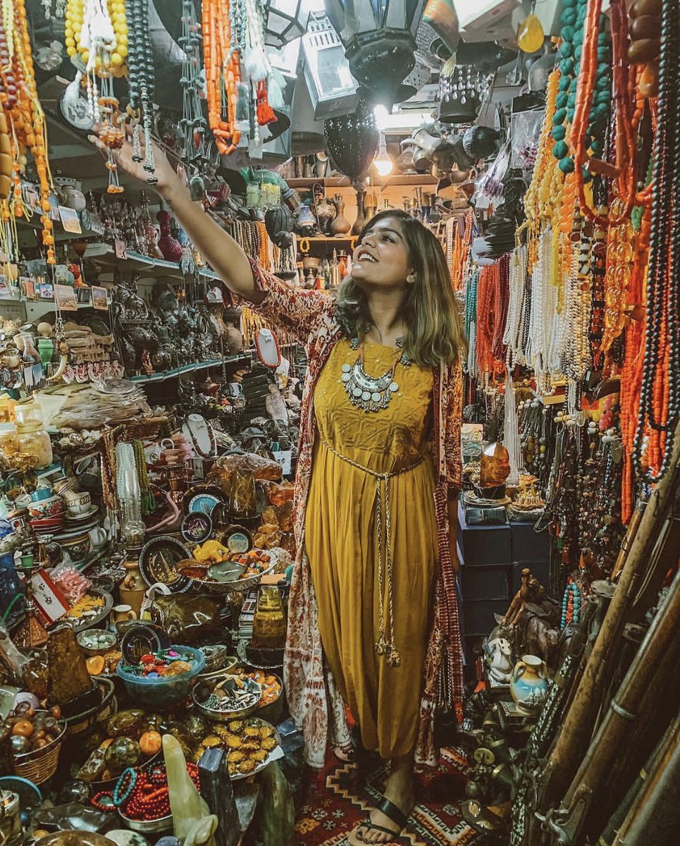 kritikakhurana's tweet photo. Boho in Boho Land! 😻
At Al Arsa Souq ✨✨ @visit_shj 
@thinkstrawberries #VisitSharjah #ThinkStrawberries #SaySharjah #SayAdventure #SayFun #SayFood #StayShopping ✨ https://t.co/Tury8z9gTb