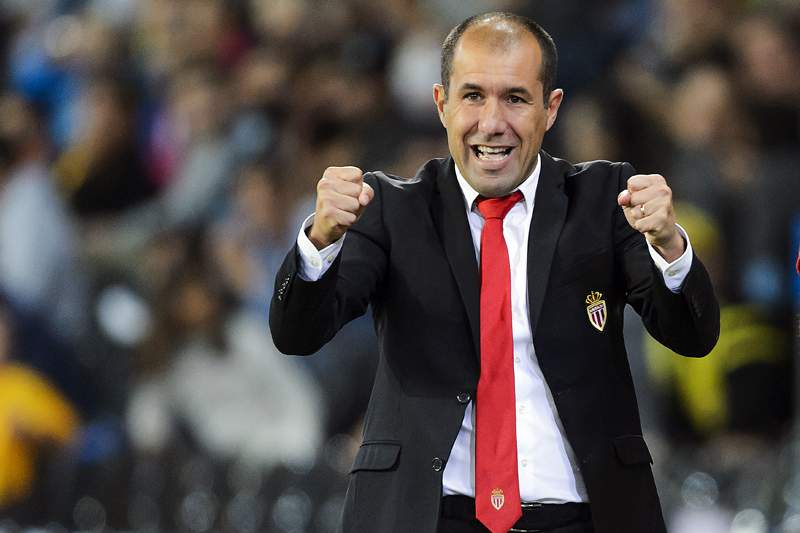 Fernando Kallás (@fernandokallas) on Twitter photo 2018-10-21 16:27:05 As informações q começam a chegar aqui em Madri é q Julen Lopetegui será demitido ainda hoje do Real. Tudo indica que Antonio Conte será o técnico. Pra mim seria um erro. Minha escolha? Leonardo Jardim. Mentalidade positiva, estilo de jogo ofensivo, bom olho pra jovens talentos. As informações q começam a chegar aqui em Madri é q Julen Lopetegui será demitido ainda hoje do Real. Tudo indica que Antonio Conte será o técnico. Pra mim seria um erro. Minha escolha? Leonardo Jardim. Mentalidade positiva, estilo de jogo ofensivo, bom olho pra jovens talentos.