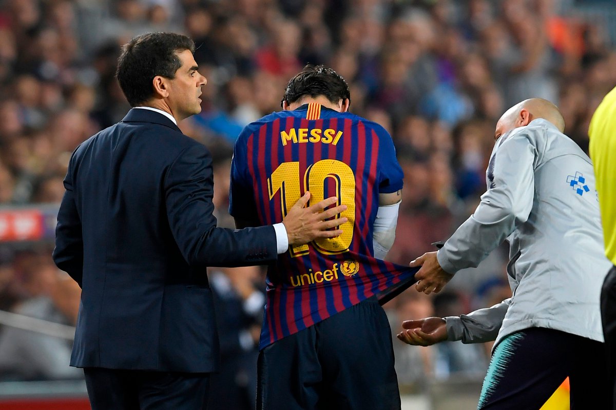 Messi, tras su lesión ante el Sevilla.