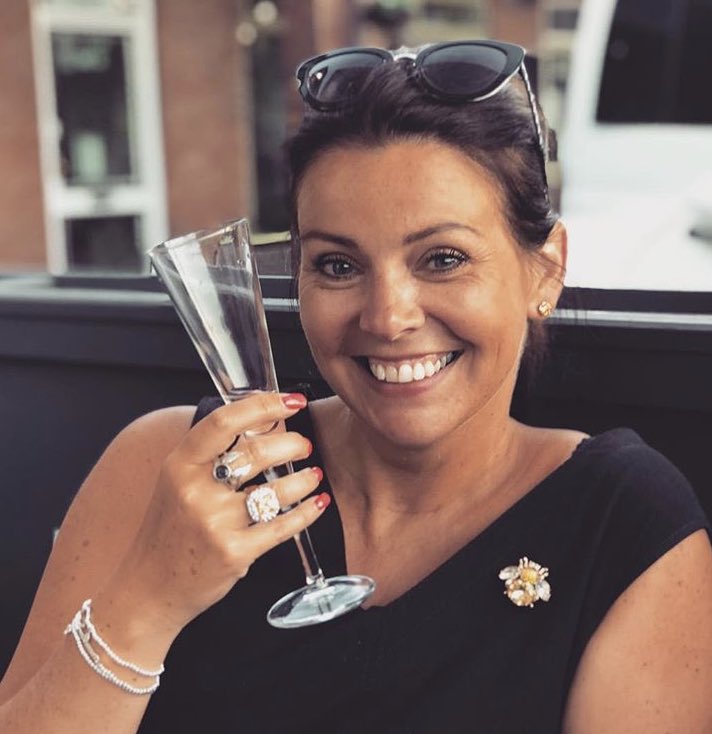 TheStylesStudio's tweet image. Happy Birthday Beautiful!@MrsAnneTwist