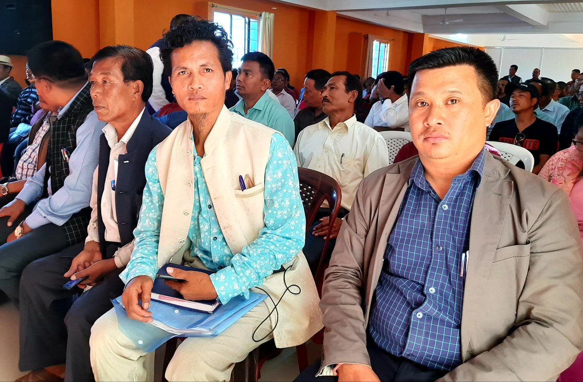 BJP4SadarHills's tweet photo. Discussion about upcoming Outer MP election With Shri #Prahladspatel and other dignitaries of BJP Manipur
#BJPManipur #Basanta #Bhabananda #PMO #BJPIndia #NarendraModi #ThangjamangKipgen #Phoni https://t.co/vfvA1XyVBQ