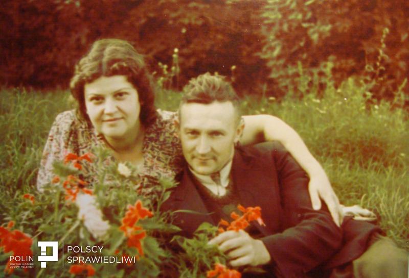 Jeszcze Polska Nie Zginela Poki My Zyjemy Jeszcze Polska nie zginęła póki my żyjemy « Dziecko Królowej Pokoju