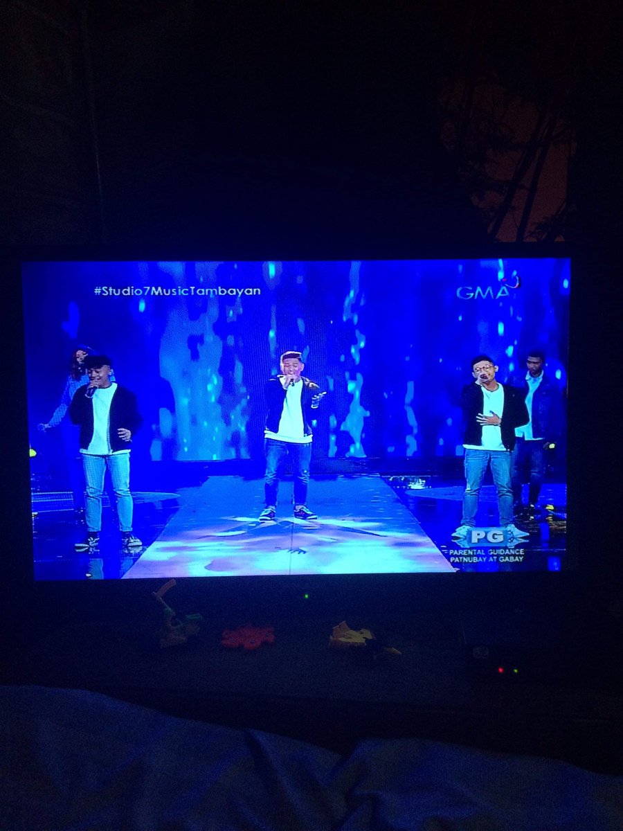 Jeremy_Novela's tweet photo. maraming thankyou po patuloy lang po ang pag tweet ng #JThreeonStudio7 #jthreeonstudio7 https://t.co/8dc09x2LmQ