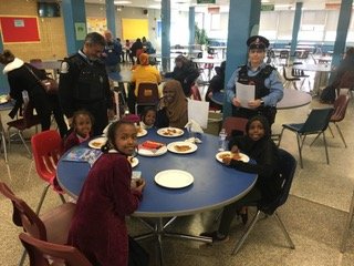22DivCPLC's tweet photo. East/West neighbourhood meet & greet in #22division. Huge shout to @TPSAux22Div @PizzaPizzaLtd #patrickknight @RCEtobicoke & @TPS22Div for making this happen. Good things happen with #communities work together for #publicsafety. #CommunityEngagement https://t.co/NMqzCBPVMx