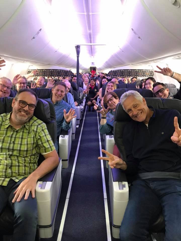 elissafink's tweet photo. Love this pic of @tableau plane from Seattle to #TC18 NOLA with 157 colleagues and at least 1 tolerant and good-humored customer - @kenmbrown https://t.co/cfQtn7yYSa