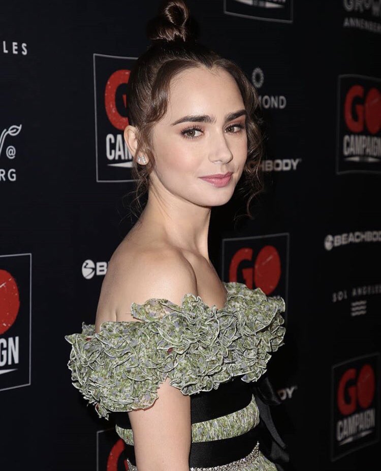 postbadlcollins's tweet photo. she is so beautiful https://t.co/CrsVwAD5d1