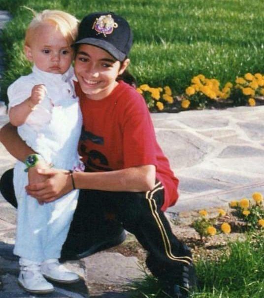Omer Bhatti And Michael Jackson
