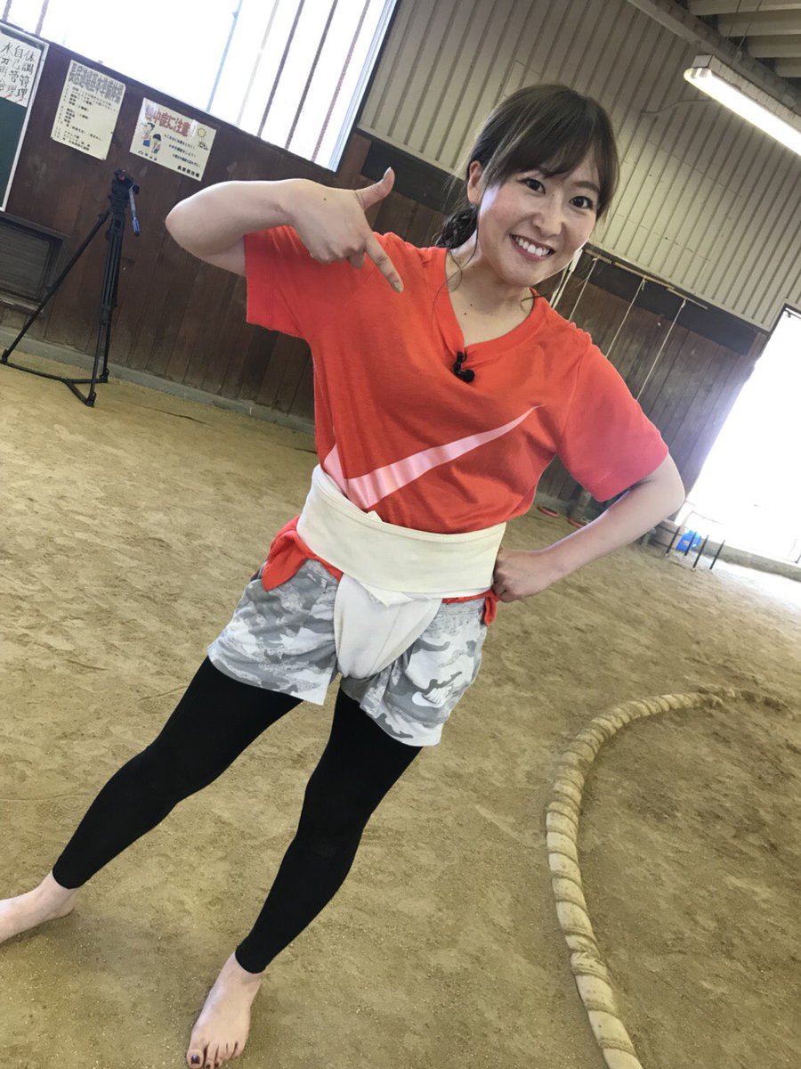 近藤 綾香 今日はジモスポのロケで お相撲してきました 初 まわし どや まわし 不思議な感覚だったヽ キュッて締められて すぐに馴染んだよ ジモスポ ジモスポ大阪 相撲 相撲女子 まわし 初まわし 締めてもらうん緊張した