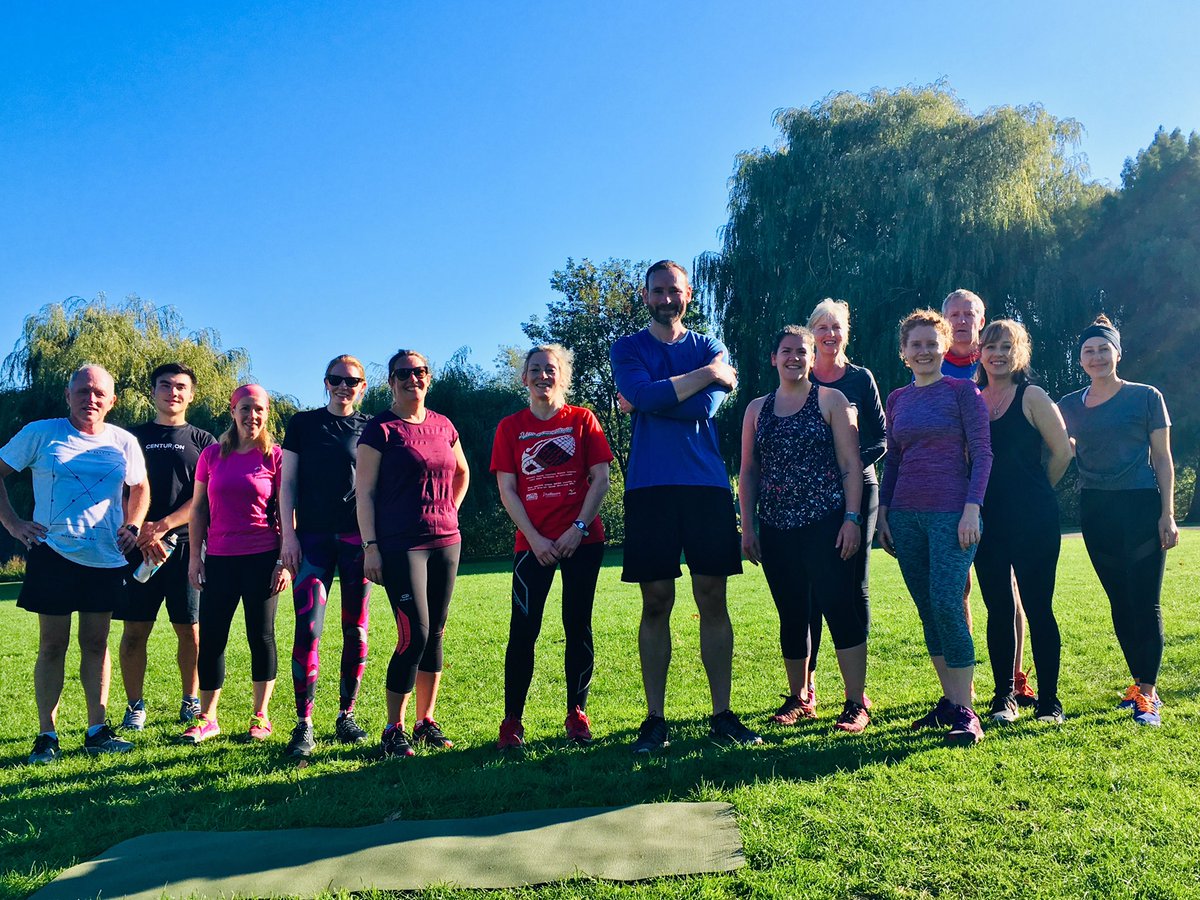 YourBestFit_LDN's tweet image. Does this not look like the most fantastic way to start your Sunday? 🏃🏽‍♀️ 🤸🏾‍♂️ ☀️ 

Biggest turn out yet for @OurParksUK #StrawberryHill #SuperCircuits this morning!

If you want to be a part of this wonderful crew sign up at OurParks.org.uk and #TurnUpToneUp