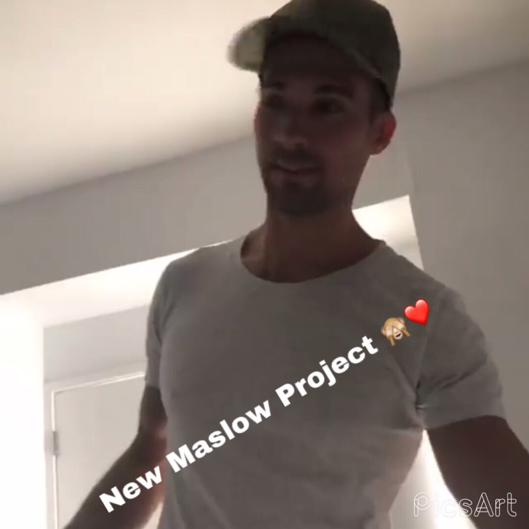 Maslover72's tweet photo. What do you think about @jamesmaslow ?
Comment below 😏❤️ #MaslowProject https://t.co/Wb8yBaxtd2