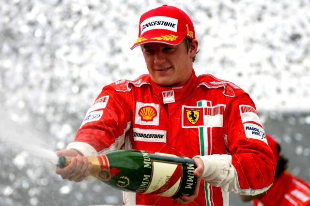 IcemanTurkey's tweet photo. It's all over, it's all over. Hamilton 7th, Hamilton 7th. By my calculations we win the championship by 1 point! 
21.10.2007 https://t.co/KMKeQOof5g
