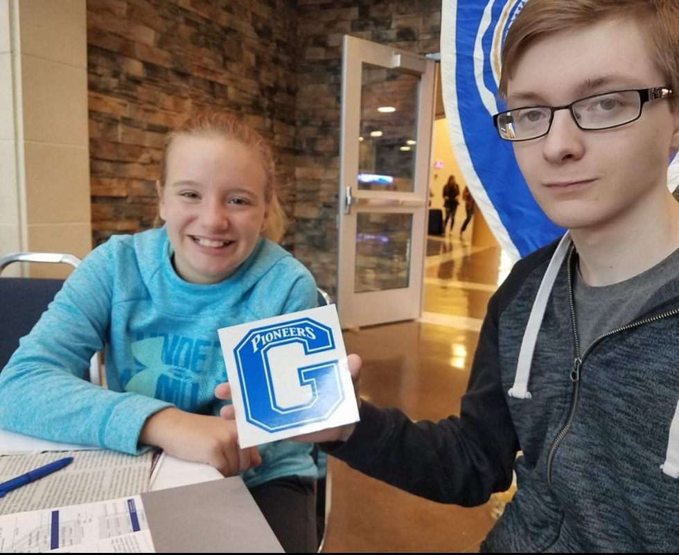 stephfore's tweet image. So glad Glenville is where he chose. #pioneernation #GSC