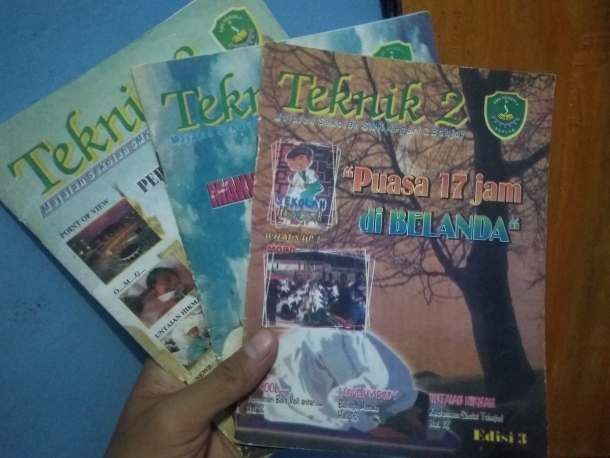 Sekarang udah edisi berapa ya? Hmmm. Lanjut dong edisinyaaa. Jadi inget sesuatu ...
#SMKN2Banjar #MajalahSekolah