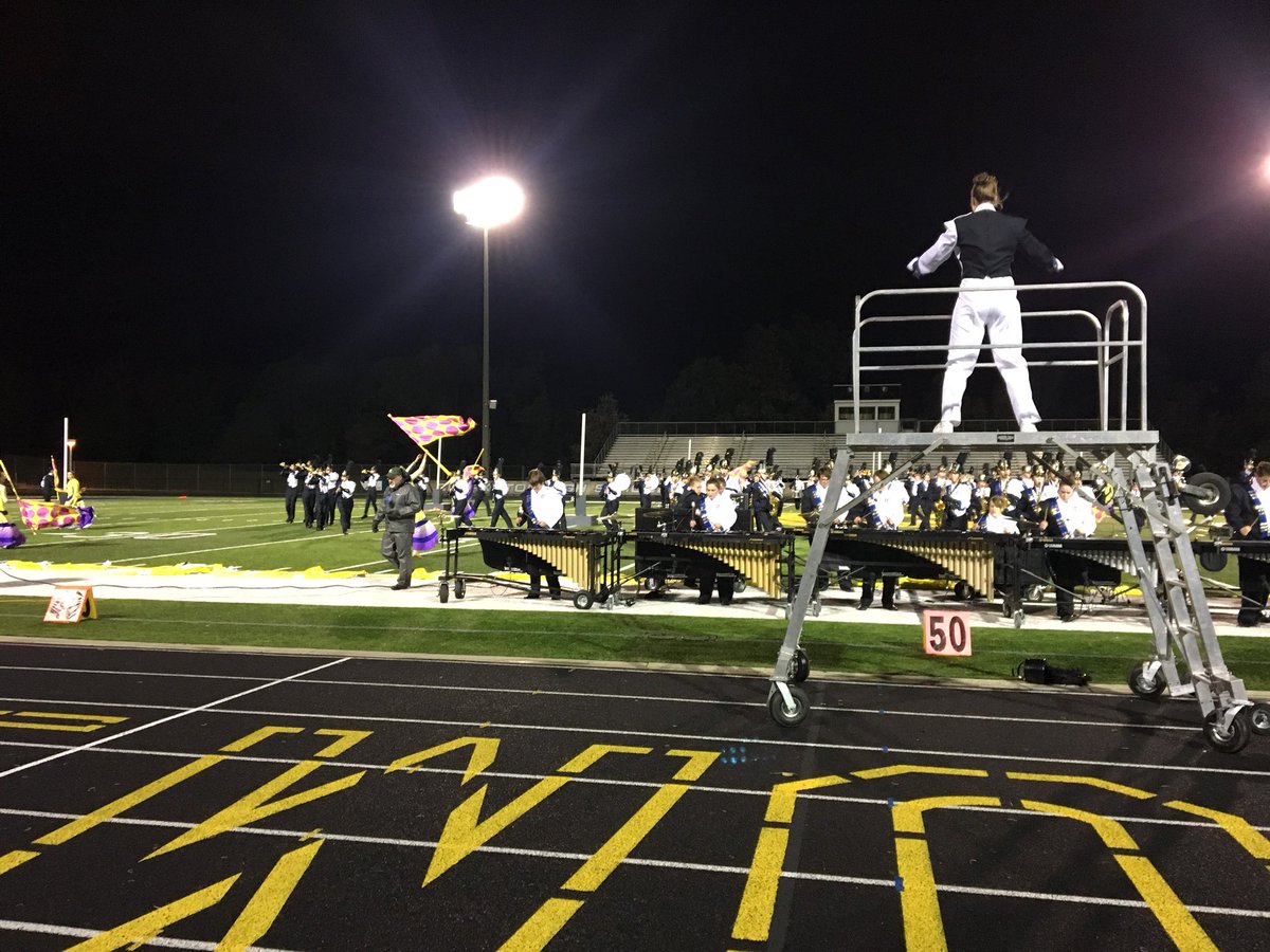 CCSMusicDept's tweet photo. #Balance #Discipline #AthleticArt #WolvesAchieve @LearnAtCCS https://t.co/gaCMJICvrn