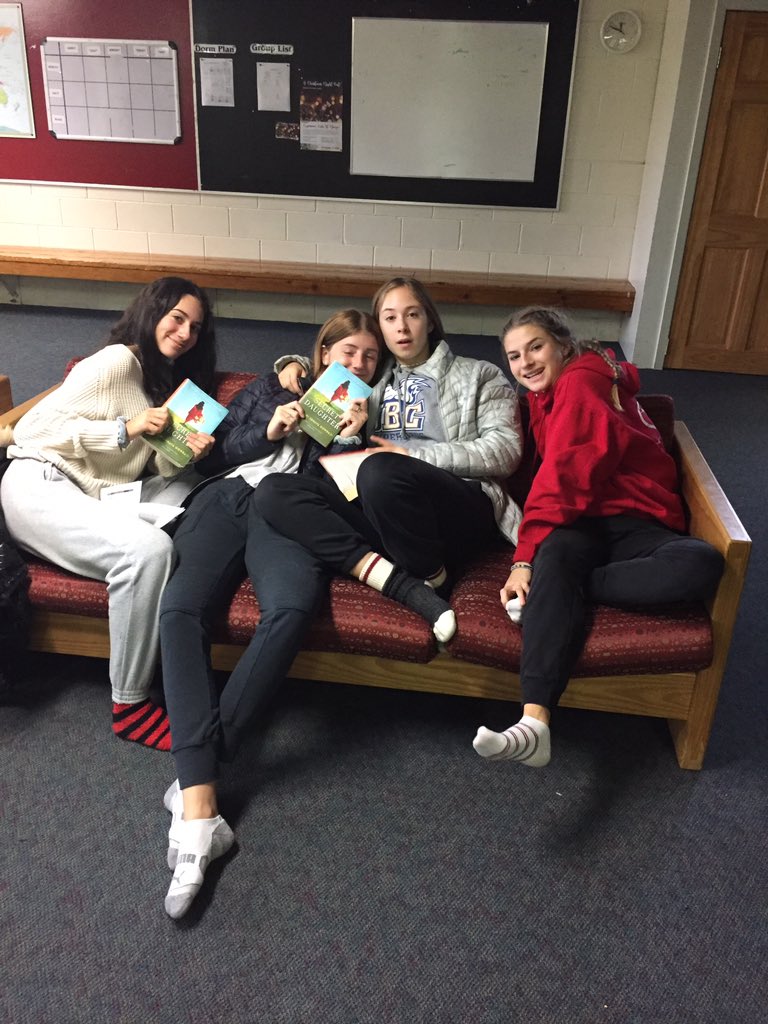 yorkindiatrip's tweet photo. #yorklearns #booksarefun https://t.co/UiBxSBqIc5