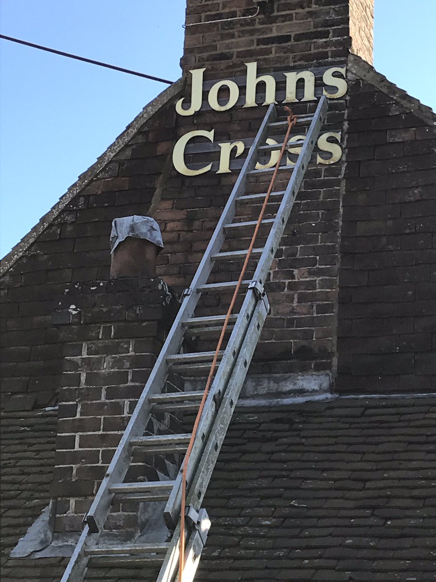 JCMeetingRoom's tweet photo. Busy day taking down the old sign and sorting the conifer out ready for the Christmas lights! Beautiful day for it 😎🎄 https://t.co/7F7IdnErbq