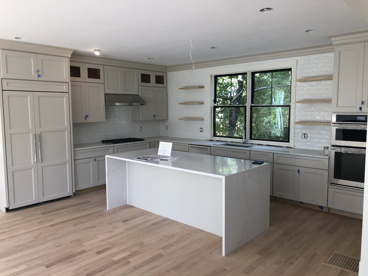 Catalyst_Dev's tweet image. 4 reasons to fall in love with this home: Kitchen, Master Bedroom, Master Bath, Mudroom. #openhouse #needham #boston #townhouse #openhouse #kitchen