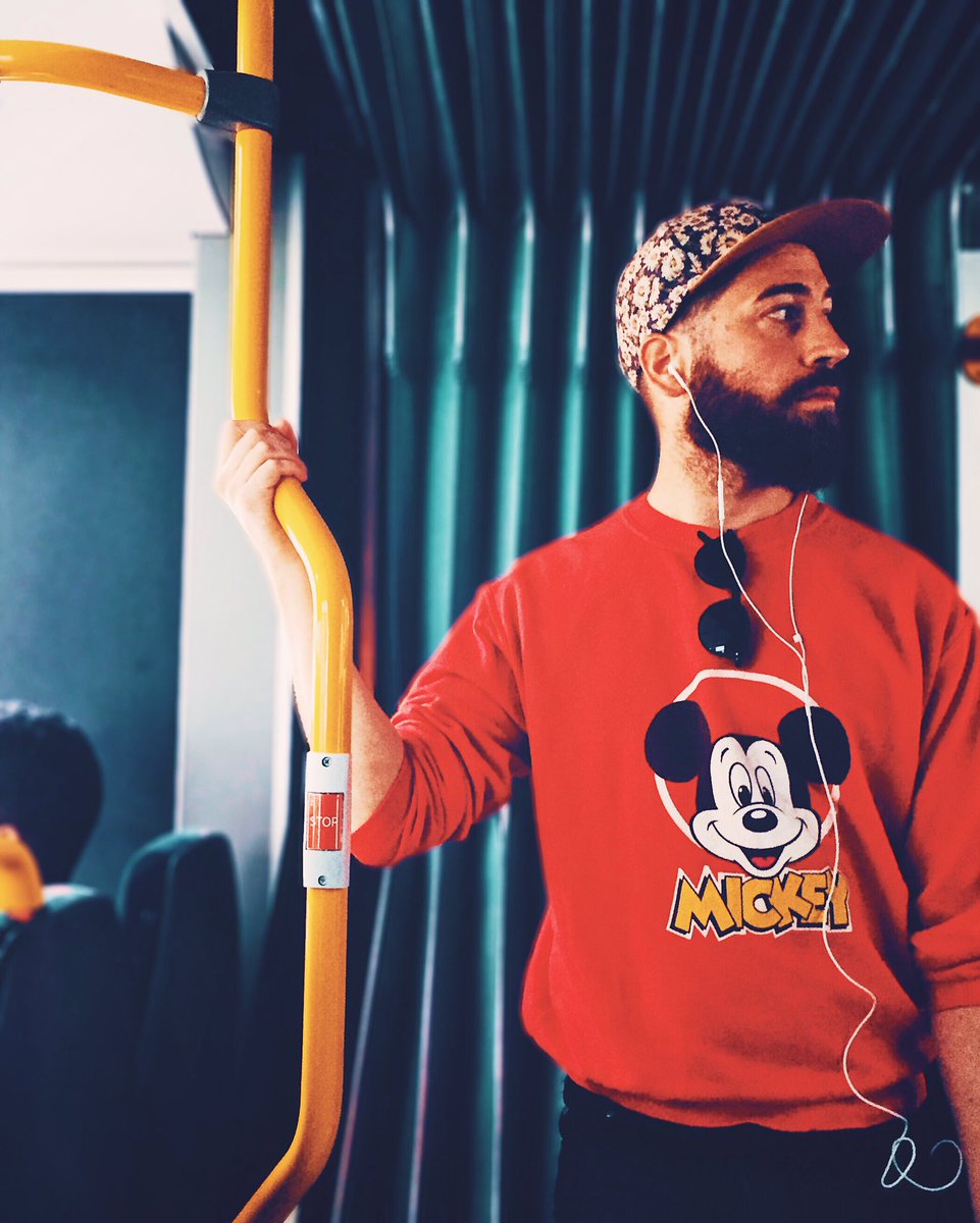 howardography's tweet photo. Hey Mickey

#oslostreets #streetphotography #mobilephotography #howardography https://t.co/FpWIUEbqXo