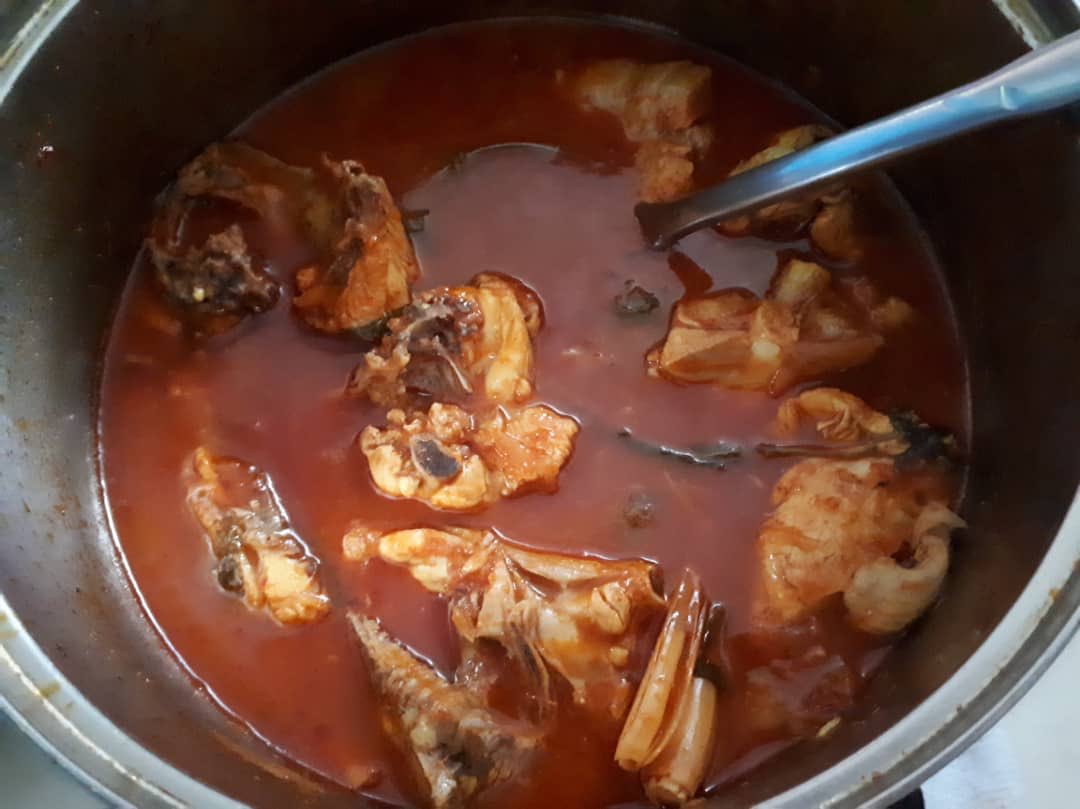 RPakyah's tweet photo. Hai semua saya nk bagitahu nie pes asam pedas kami bukan jer boleh masak ikan jer ayam pun bileh tau... cer tengok gamba nie terliur tak 🤤🤤🤤🤤 https://t.co/YEmFKIsjrn